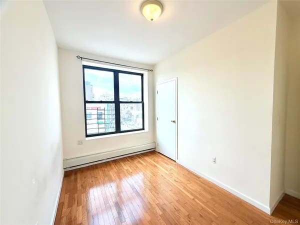 $2,250 | 4401 13th Avenue | Borough Park