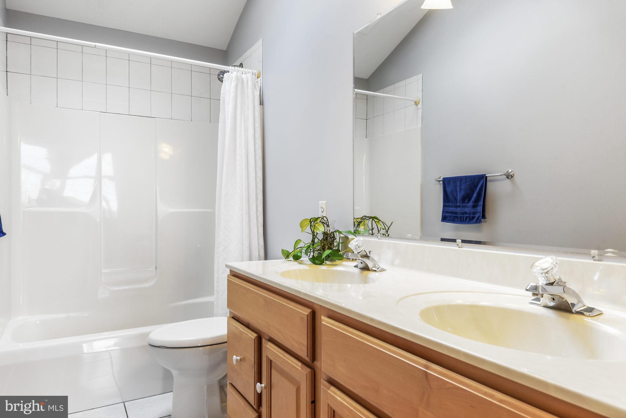 2209 Amoss Mill Road Pylesville, MD 21132 - Photo 16 of 33 Upper full bath.