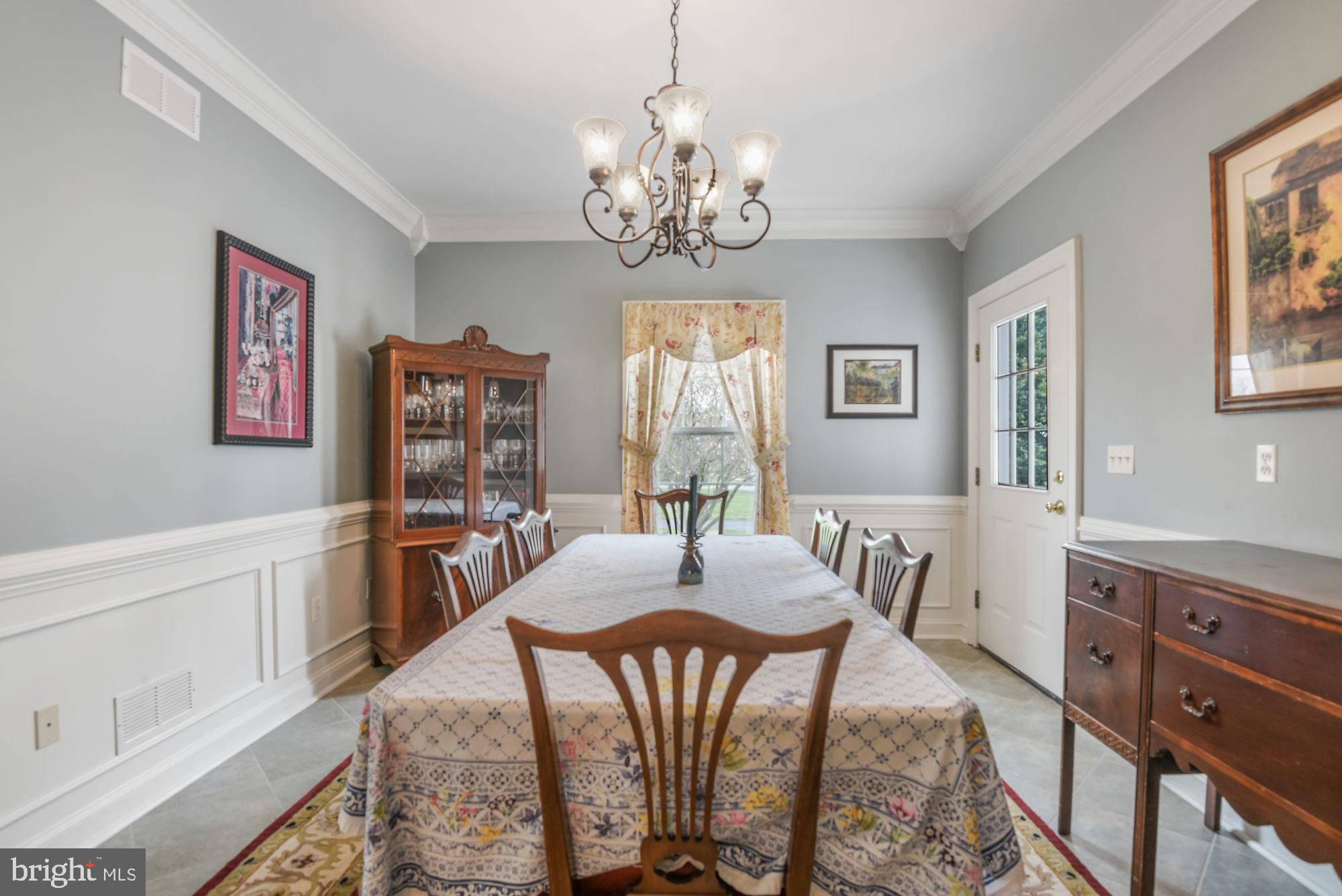 2209 Amoss Mill Road Pylesville, MD 21132 - Photo 5 of 33 Dining room.