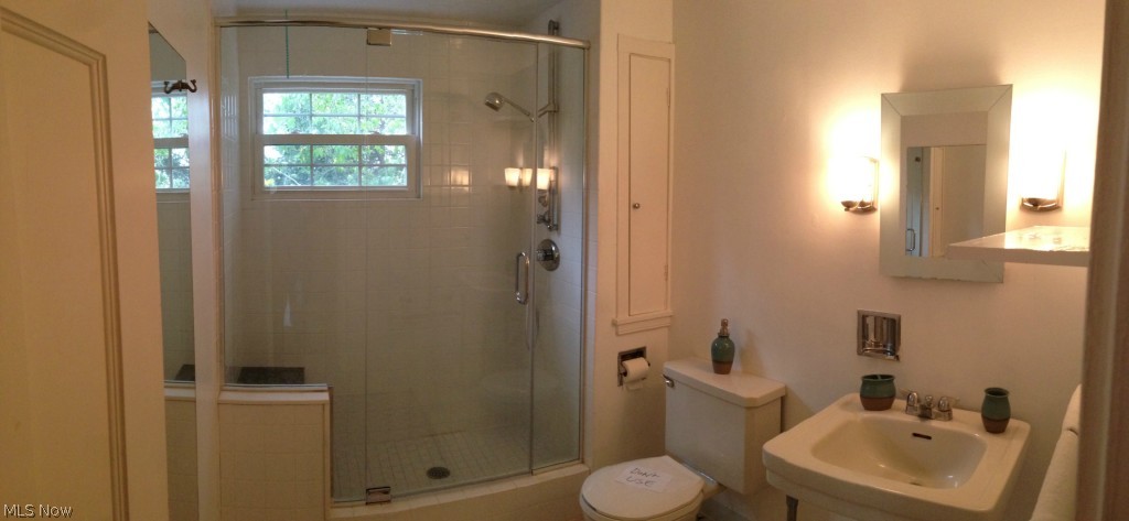 2405 Overlook Road Cleveland, OH 44106 - Photo 22 of 23