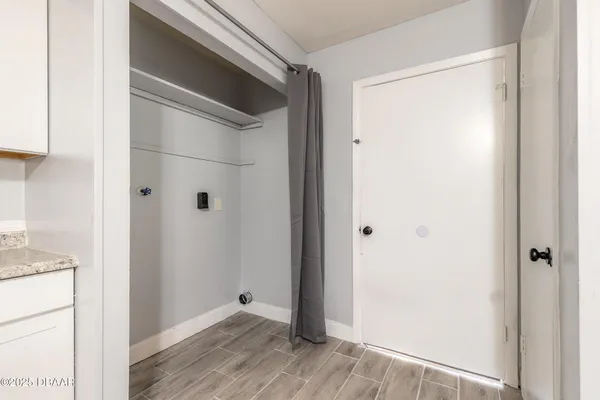 $2,200 | 109 South Colorado Avenue, Unit A, DeLand, FL 32724