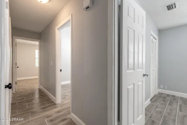$2,200 | 109 South Colorado Avenue, Unit A, DeLand, FL 32724