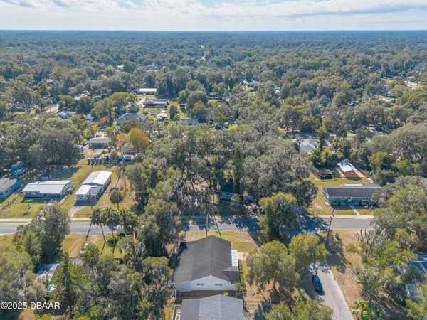 $2,200 | 109 South Colorado Avenue, Unit A, DeLand, FL 32724