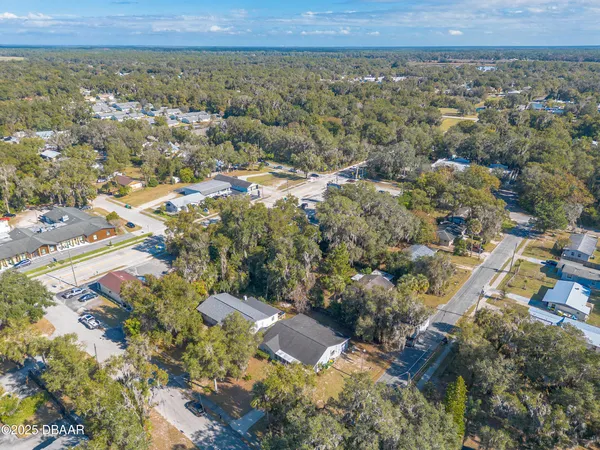 $2,200 | 109 South Colorado Avenue, Unit A, DeLand, FL 32724