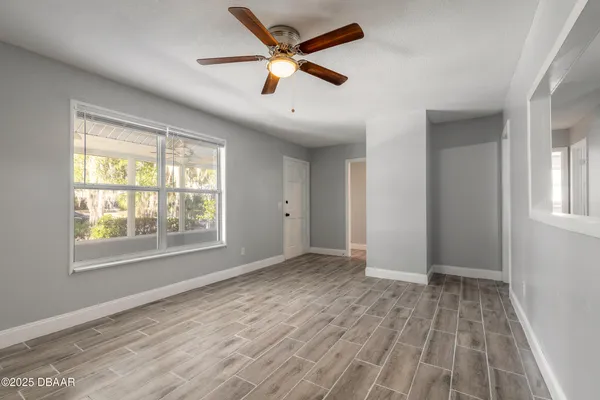 $2,200 | 109 South Colorado Avenue, Unit A, DeLand, FL 32724