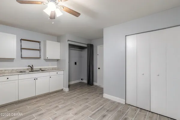 $2,200 | 109 South Colorado Avenue, Unit A, DeLand, FL 32724