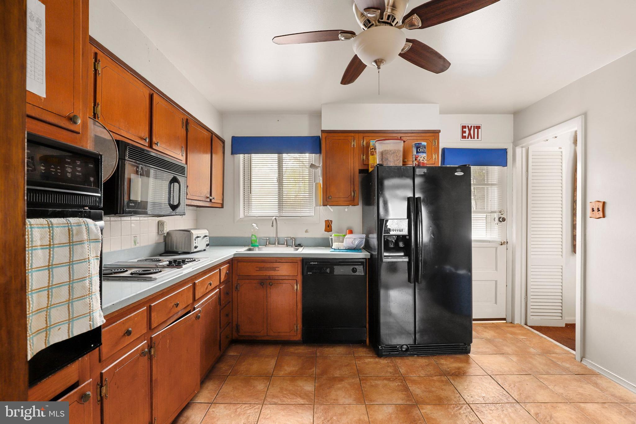 12104 Kerwood Road Silver Spring, MD 20904 - Photo 5 of 31 Gallery Image 5