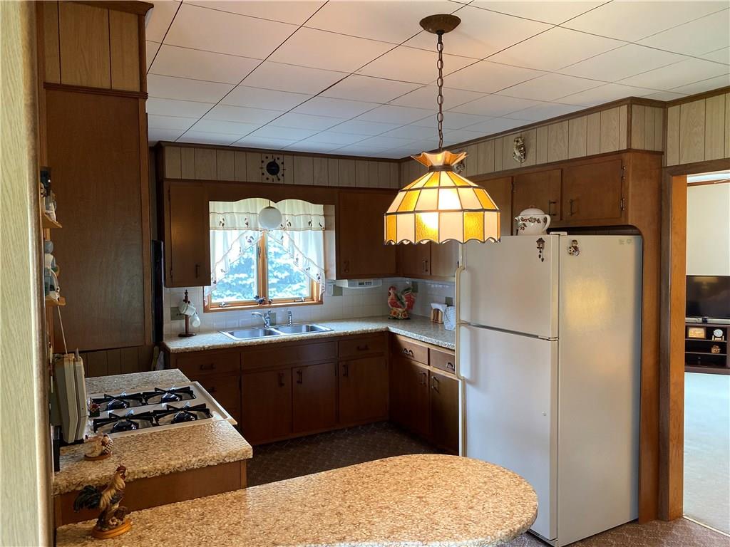 671 Gas Center Road Seward, PA 15954 - Photo 13 of 25