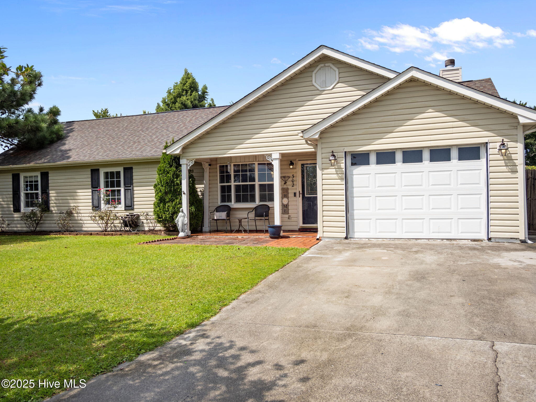 1-web-or-mls-P8256011