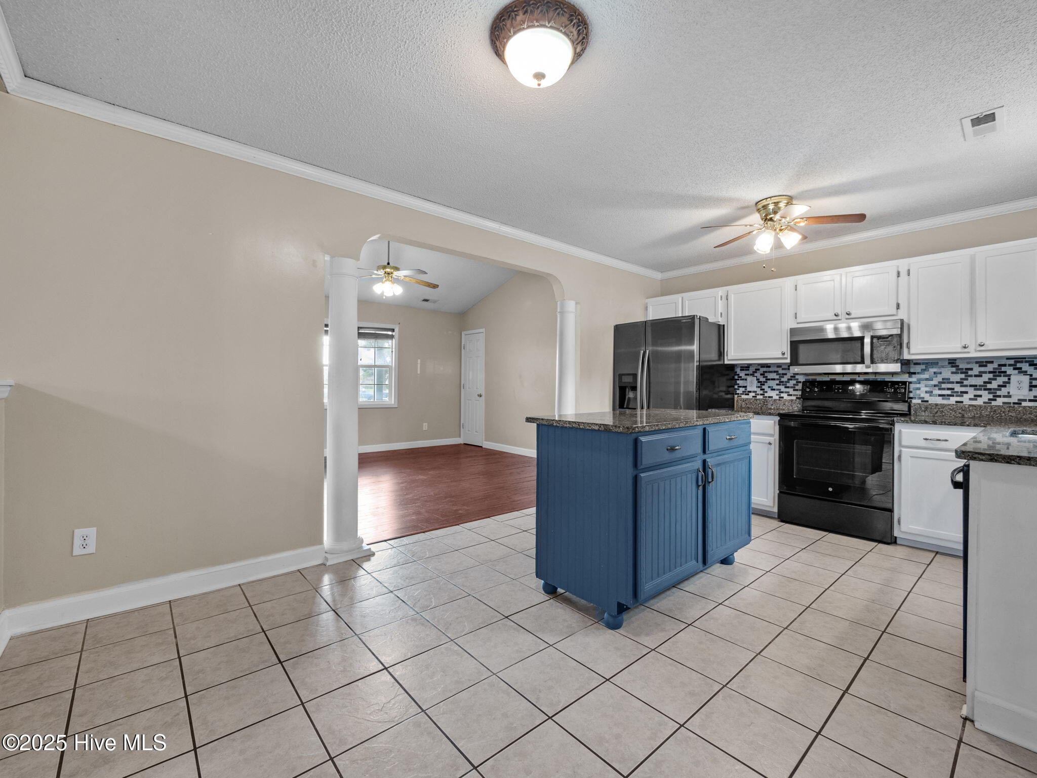 302 Foxridge Lane Hubert, NC 28539 - Photo 12 of 38 40-web-or-mls-P8255788