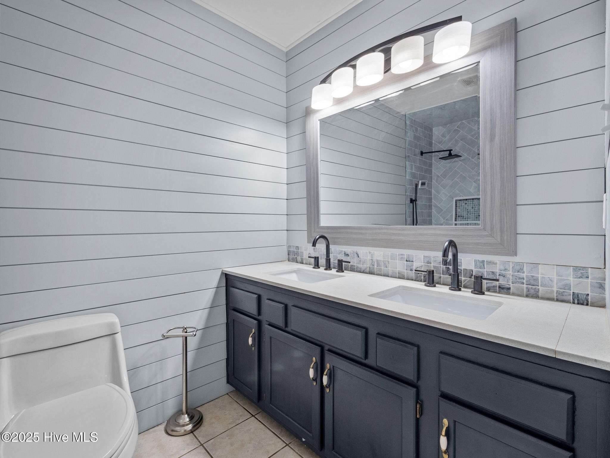 302 Foxridge Lane Hubert, NC 28539 - Photo 28 of 38 28-web-or-mls-P8255624