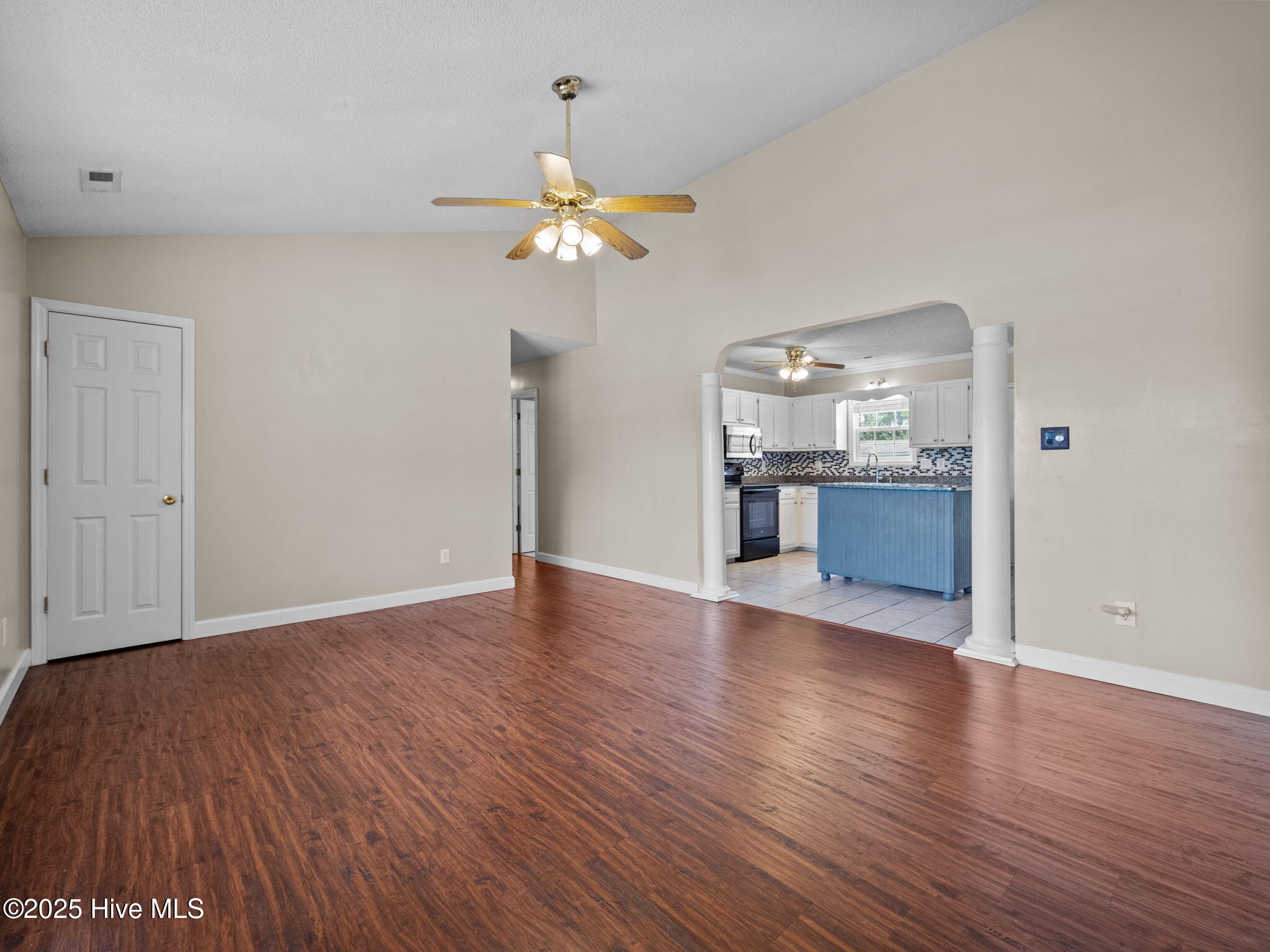 302 Foxridge Lane Hubert, NC 28539 - Photo 6 of 38 32-web-or-mls-P8255658