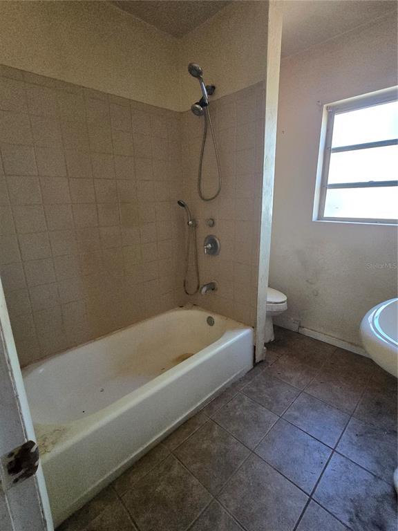 711 9th Street Northwest Largo, FL 33770 - Photo 14 of 26