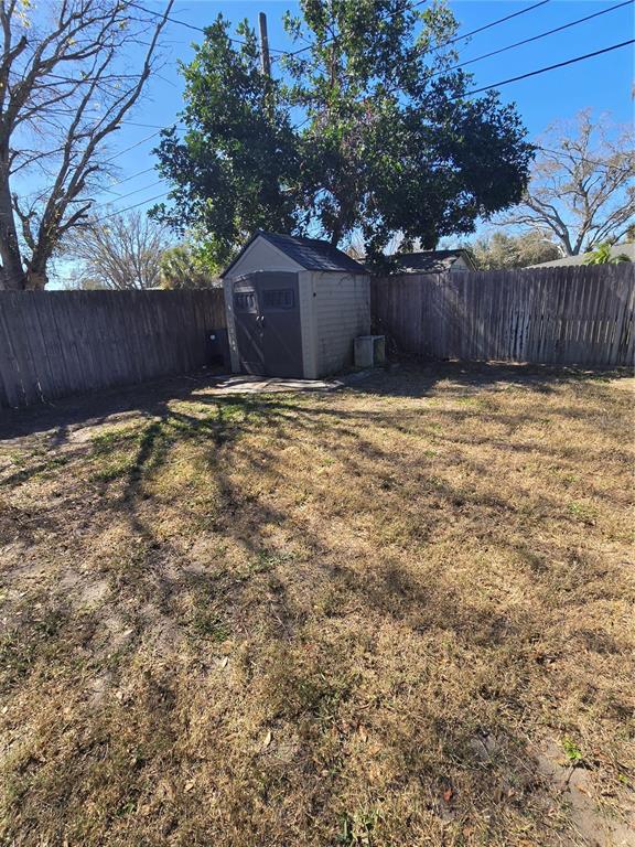 711 9th Street Northwest Largo, FL 33770 - Photo 17 of 26