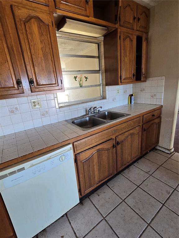 711 9th Street Northwest Largo, FL 33770 - Photo 26 of 26