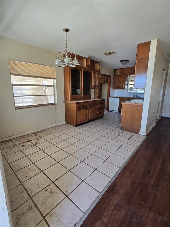 711 9th Street Northwest Largo, FL 33770 - Photo 5 of 26