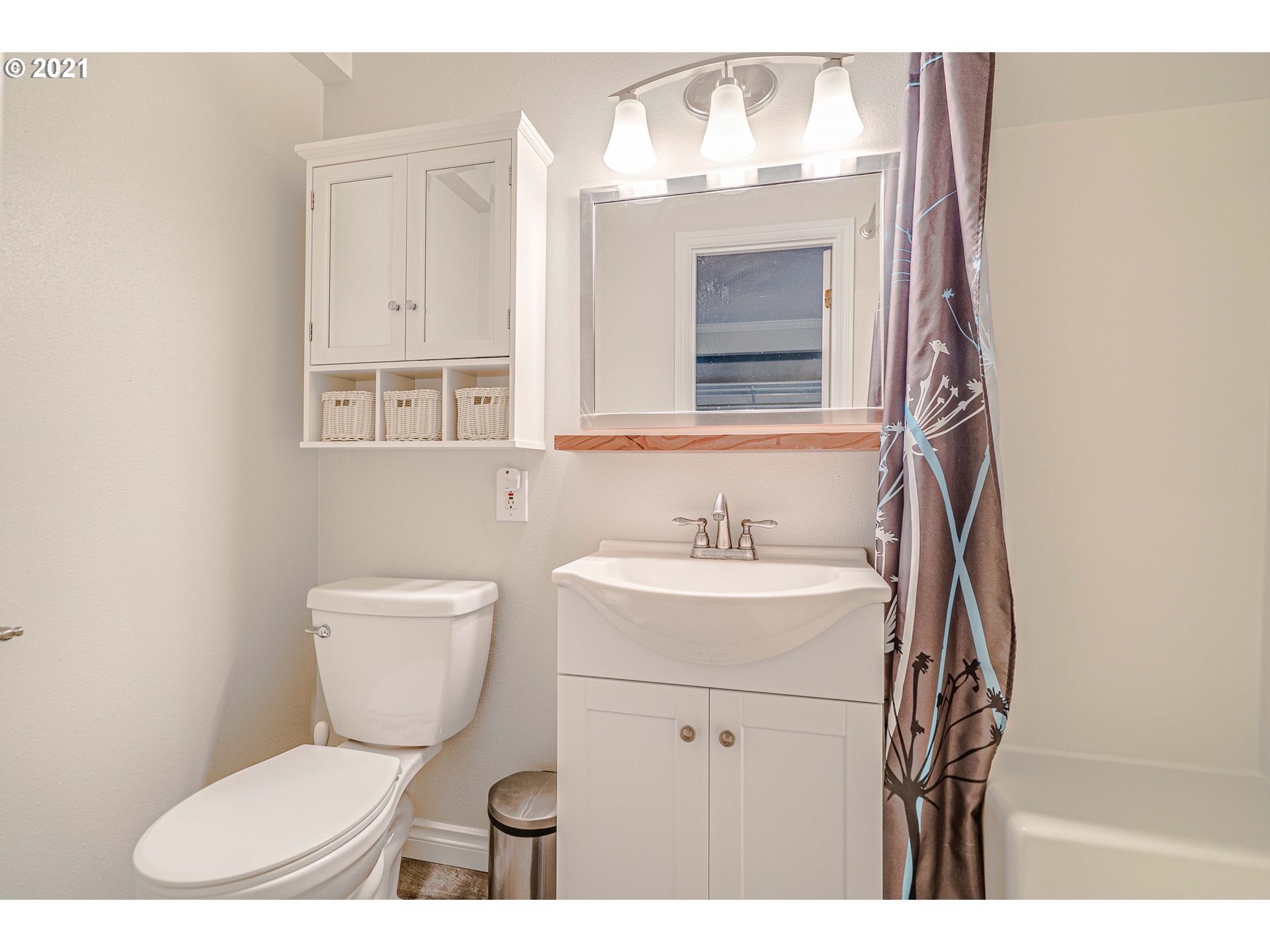 14285 South Leland Road Oregon City, OR 97045 - Photo 11 of 31 Gallery Image 11