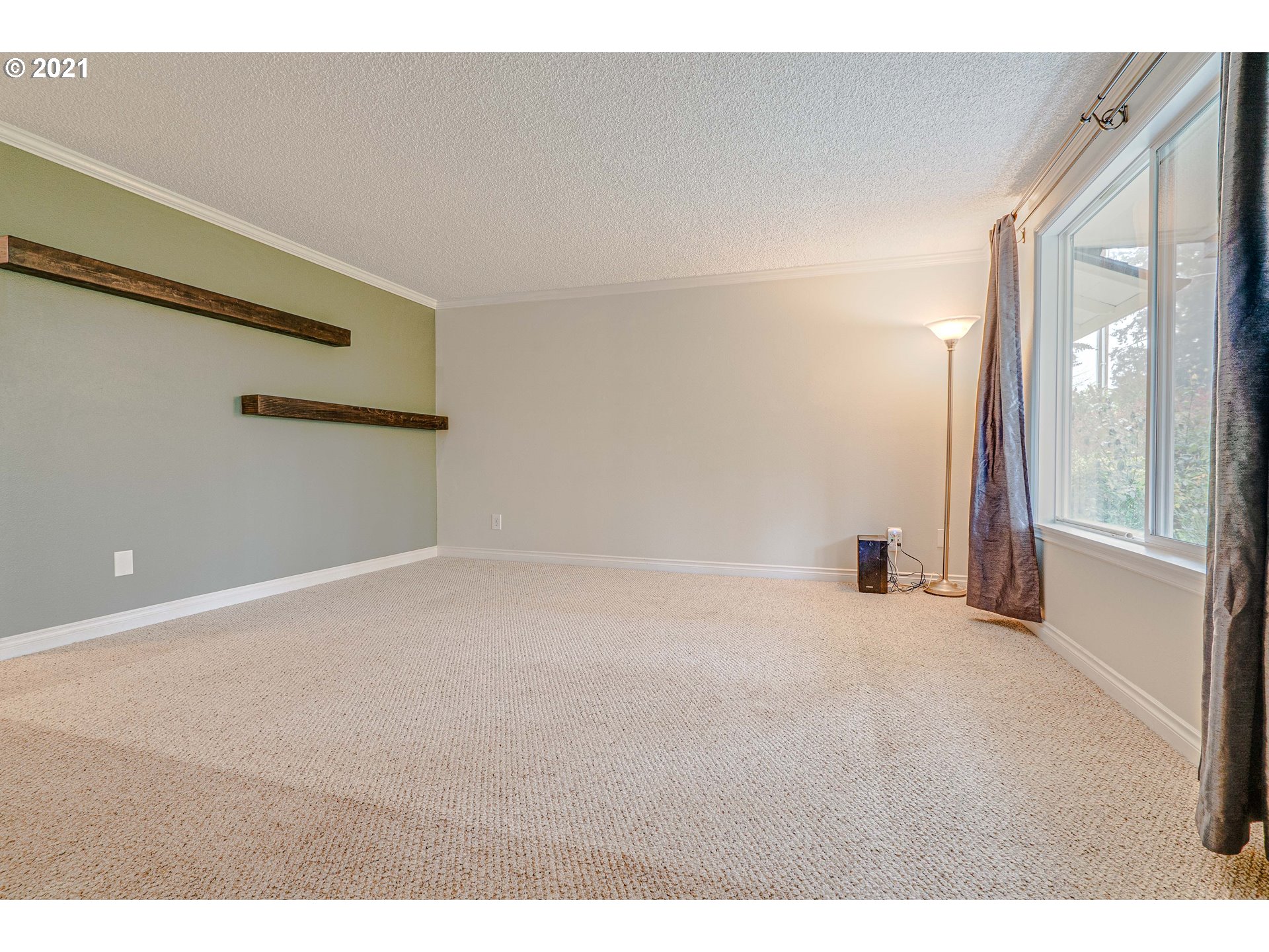 14285 South Leland Road Oregon City, OR 97045 - Photo 6 of 31 Gallery Image 6