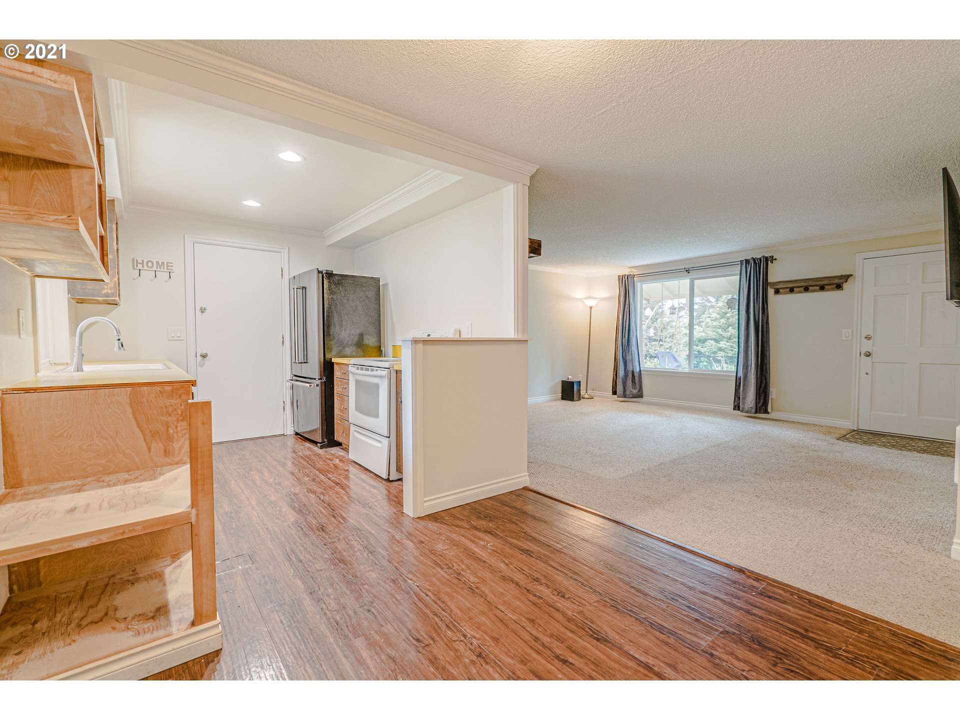 14285 South Leland Road Oregon City, OR 97045 - Photo 7 of 31 Gallery Image 7