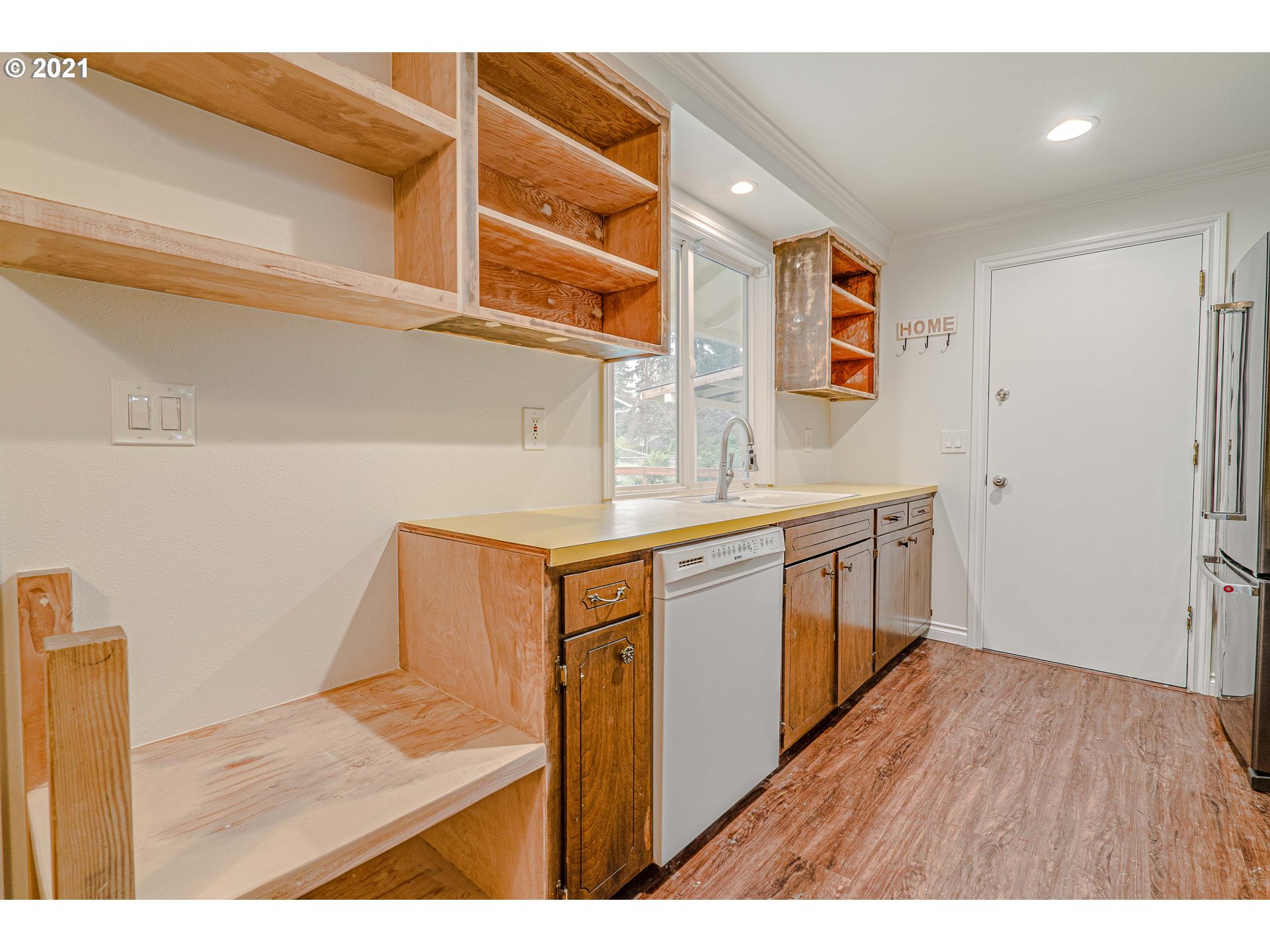 14285 South Leland Road Oregon City, OR 97045 - Photo 8 of 31 Gallery Image 8