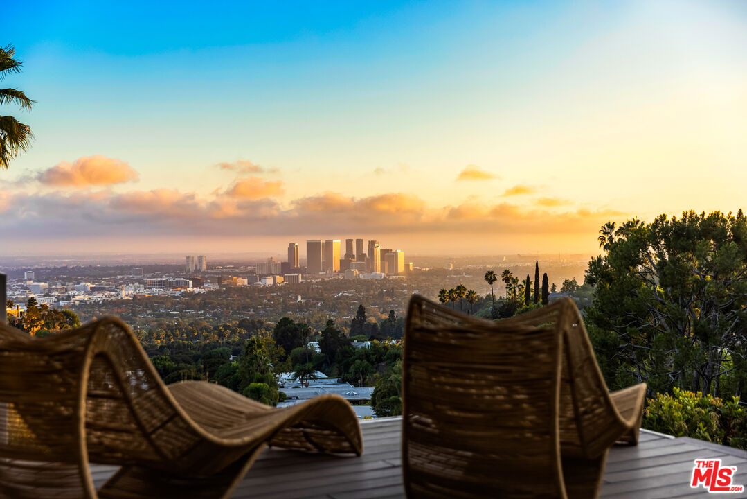 1108 Wallace Ridge Beverly Hills, CA 90210 - Photo 25 of 33 a view of a city