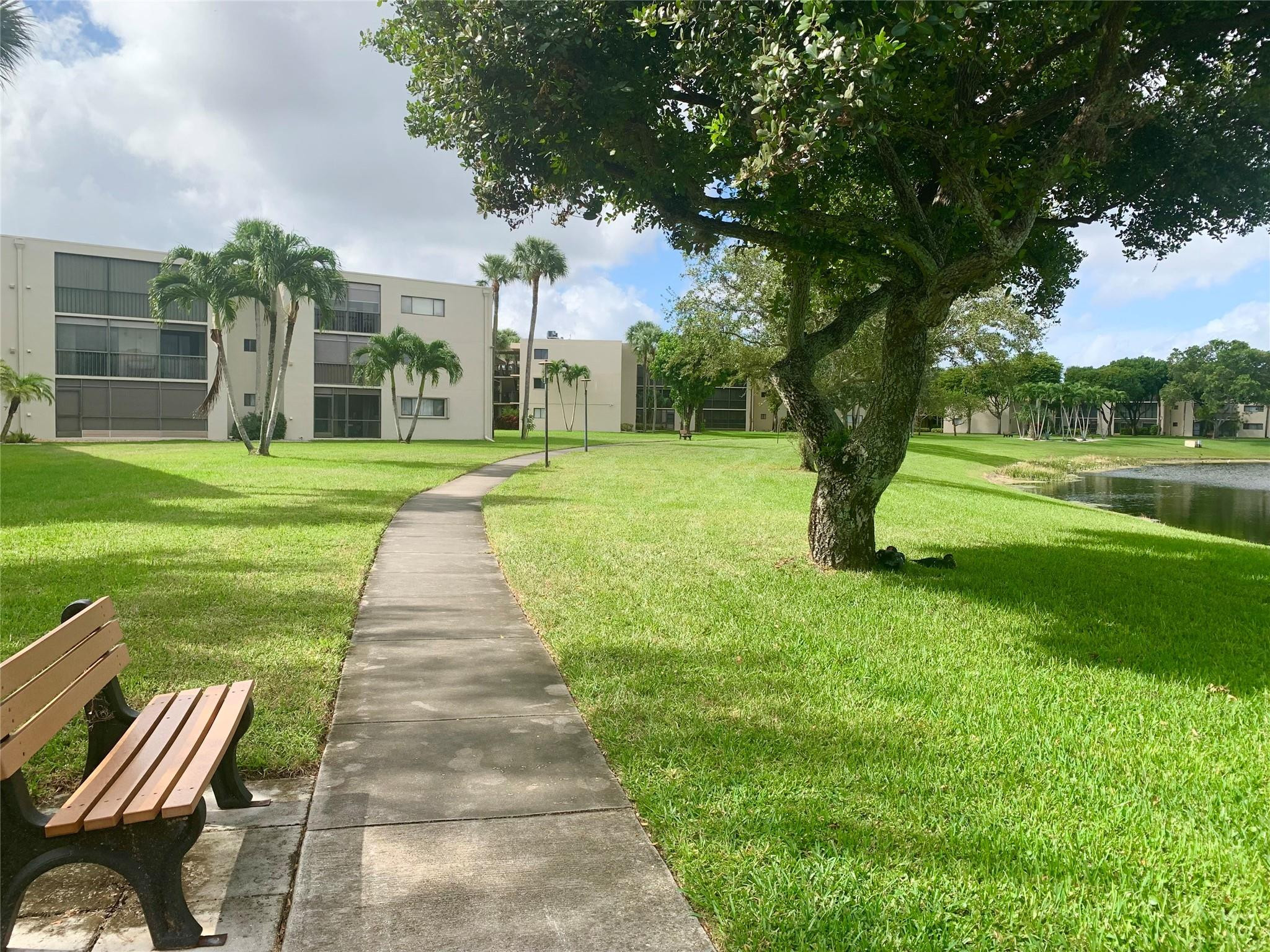 5340 Las Verdes Circle, Unit 210 Delray Beach, FL 33484 - Photo 21 of 28 Photo 21