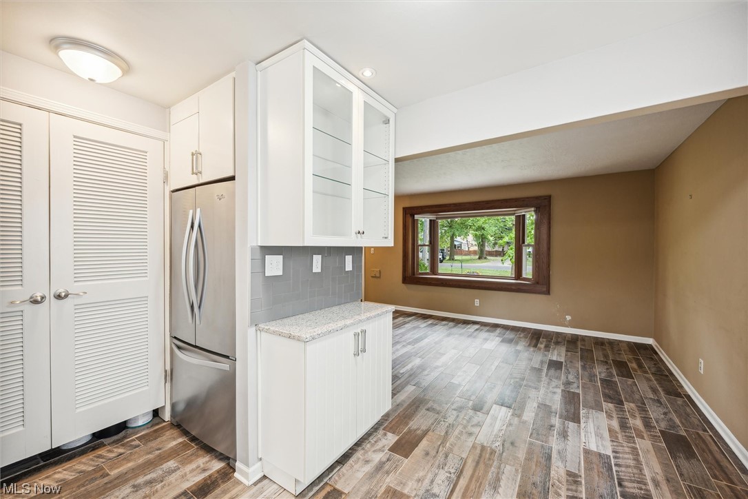 23914 Knickerbocker Road Bay Village, OH 44140 - Photo 12 of 33 Gallery Image 12