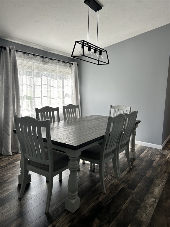 6 Upton Street Hanson, MA 02341 - Photo 3 of 13 Gallery Image 3
