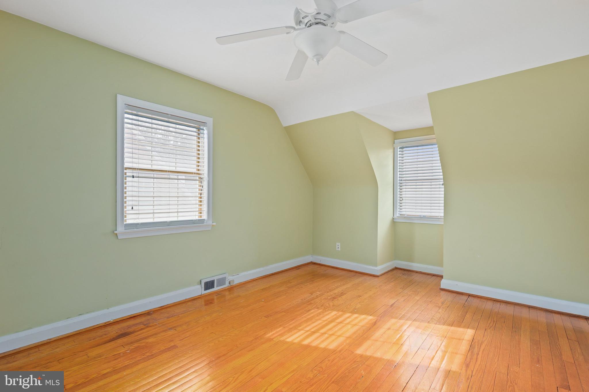 6617 Loch Hill Road Baltimore, MD 21239 - Photo 23 of 43