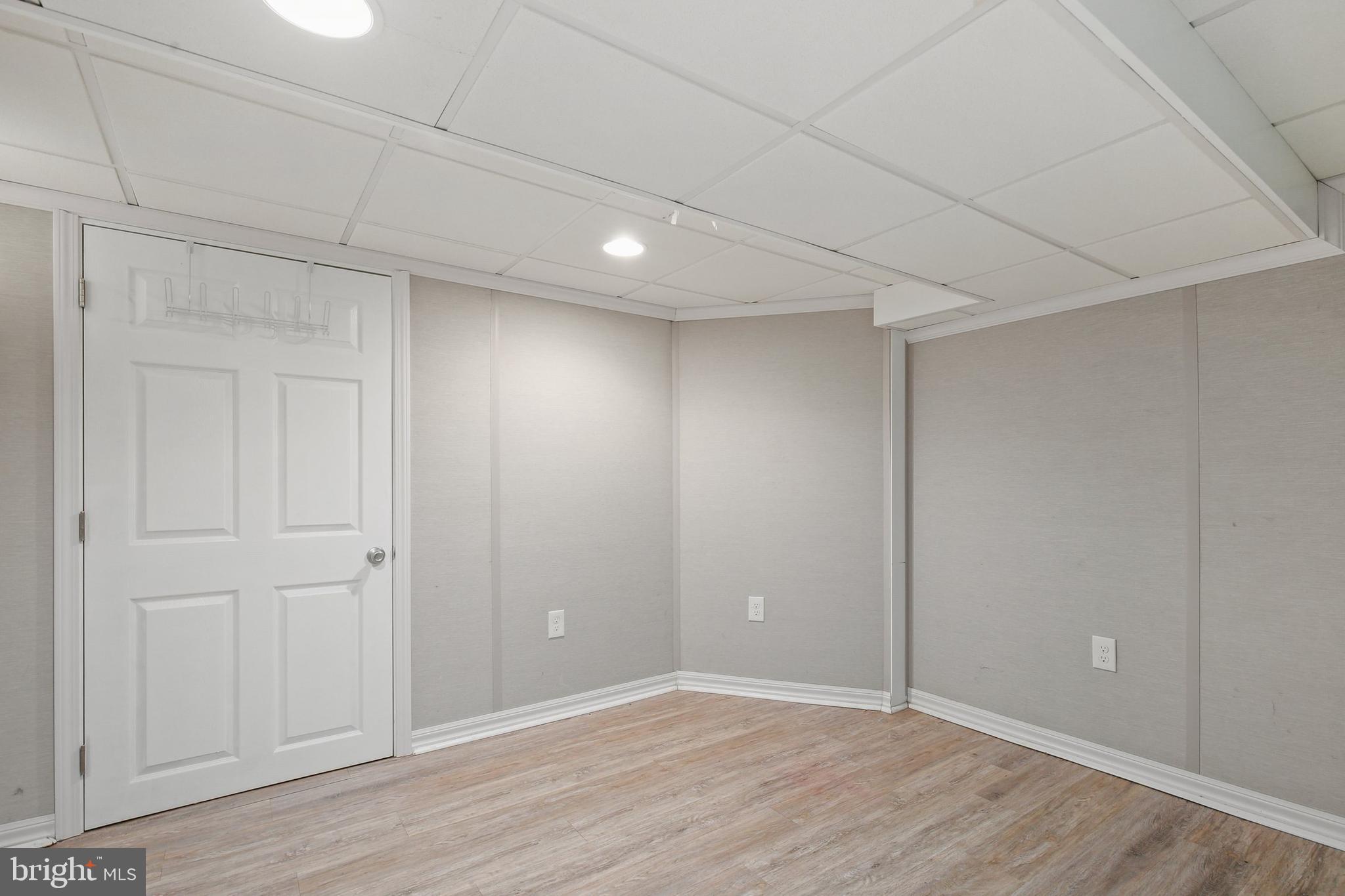6617 Loch Hill Road Baltimore, MD 21239 - Photo 26 of 43