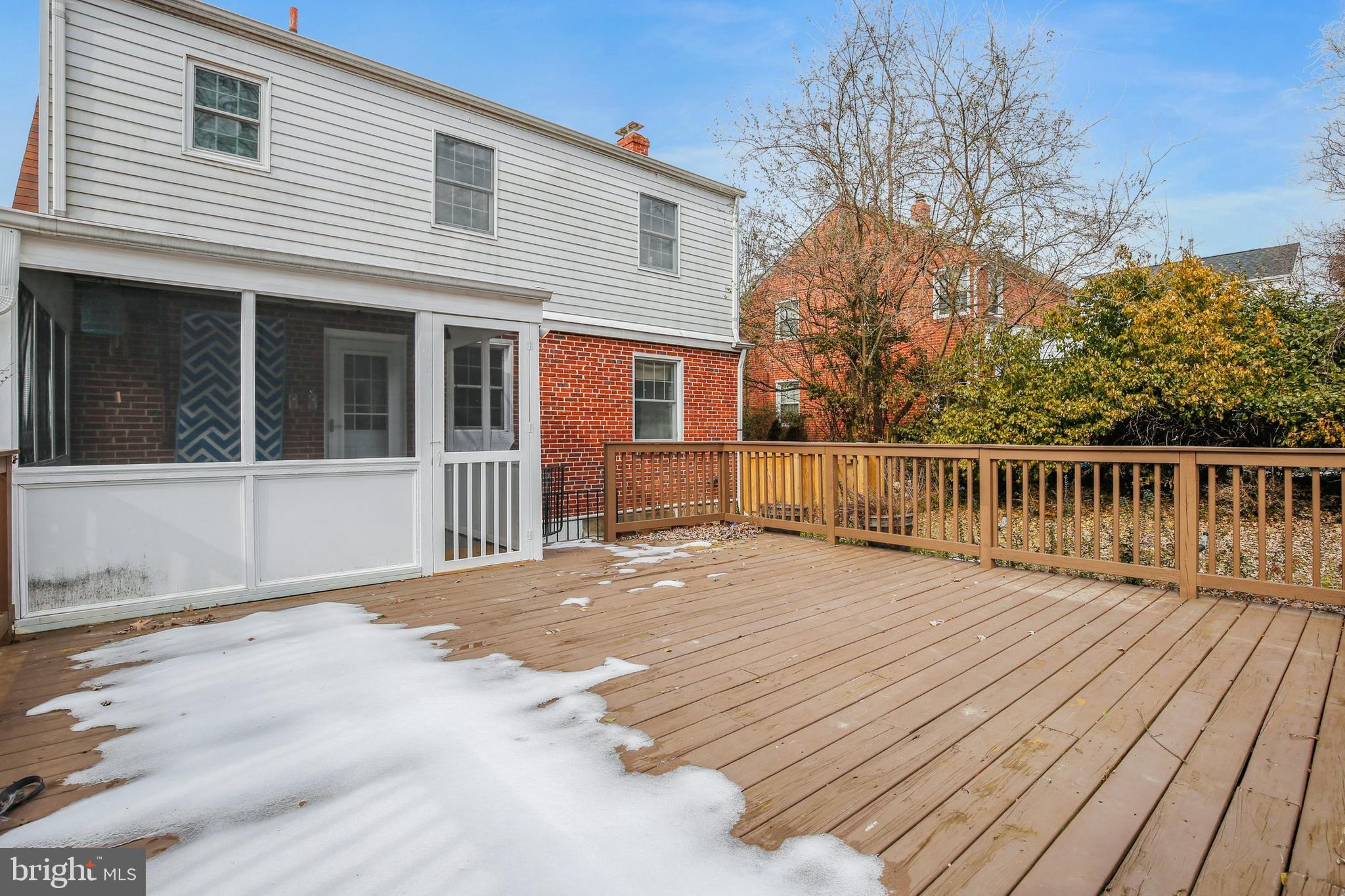 6617 Loch Hill Road Baltimore, MD 21239 - Photo 38 of 43