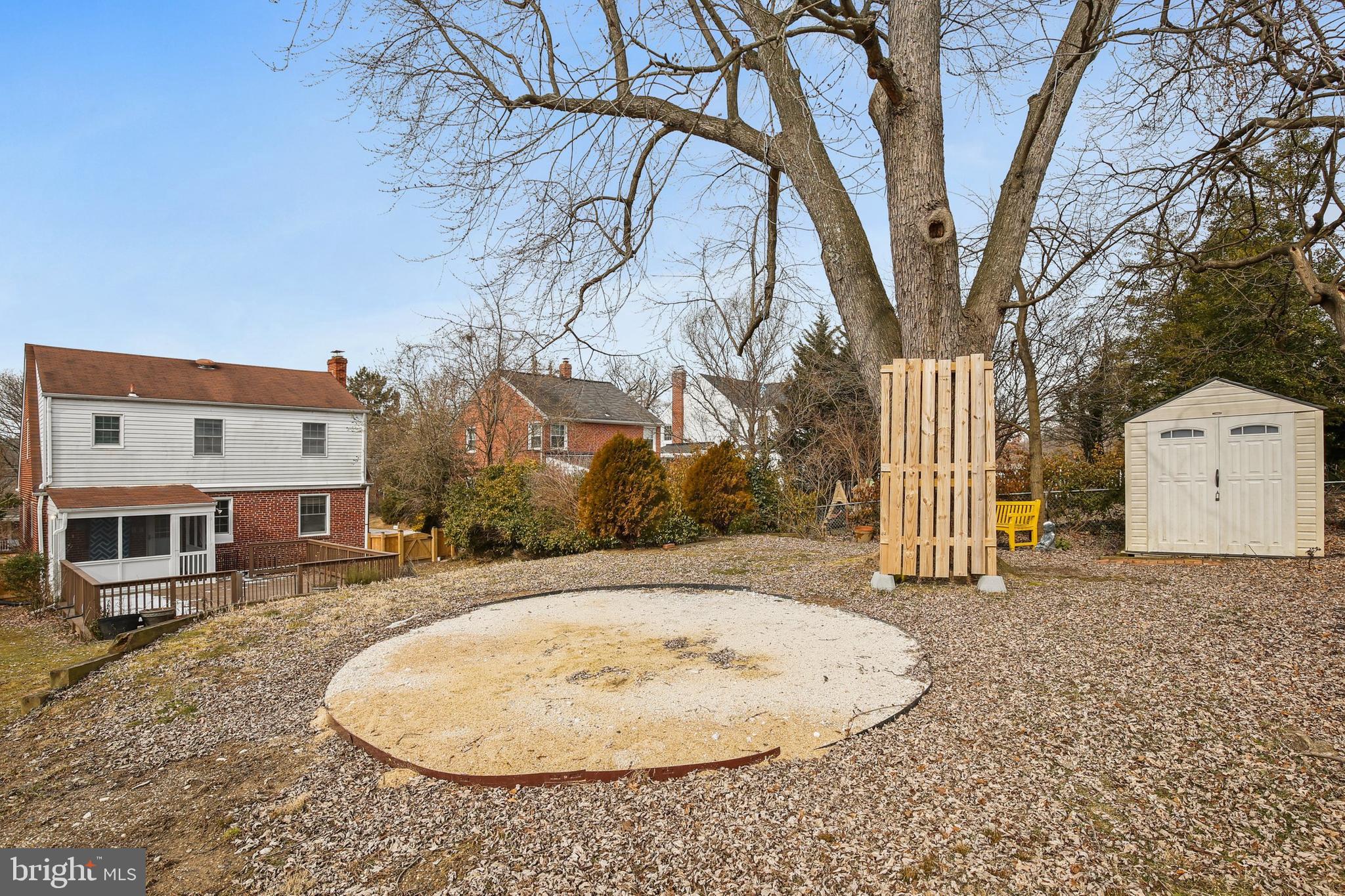 6617 Loch Hill Road Baltimore, MD 21239 - Photo 41 of 43