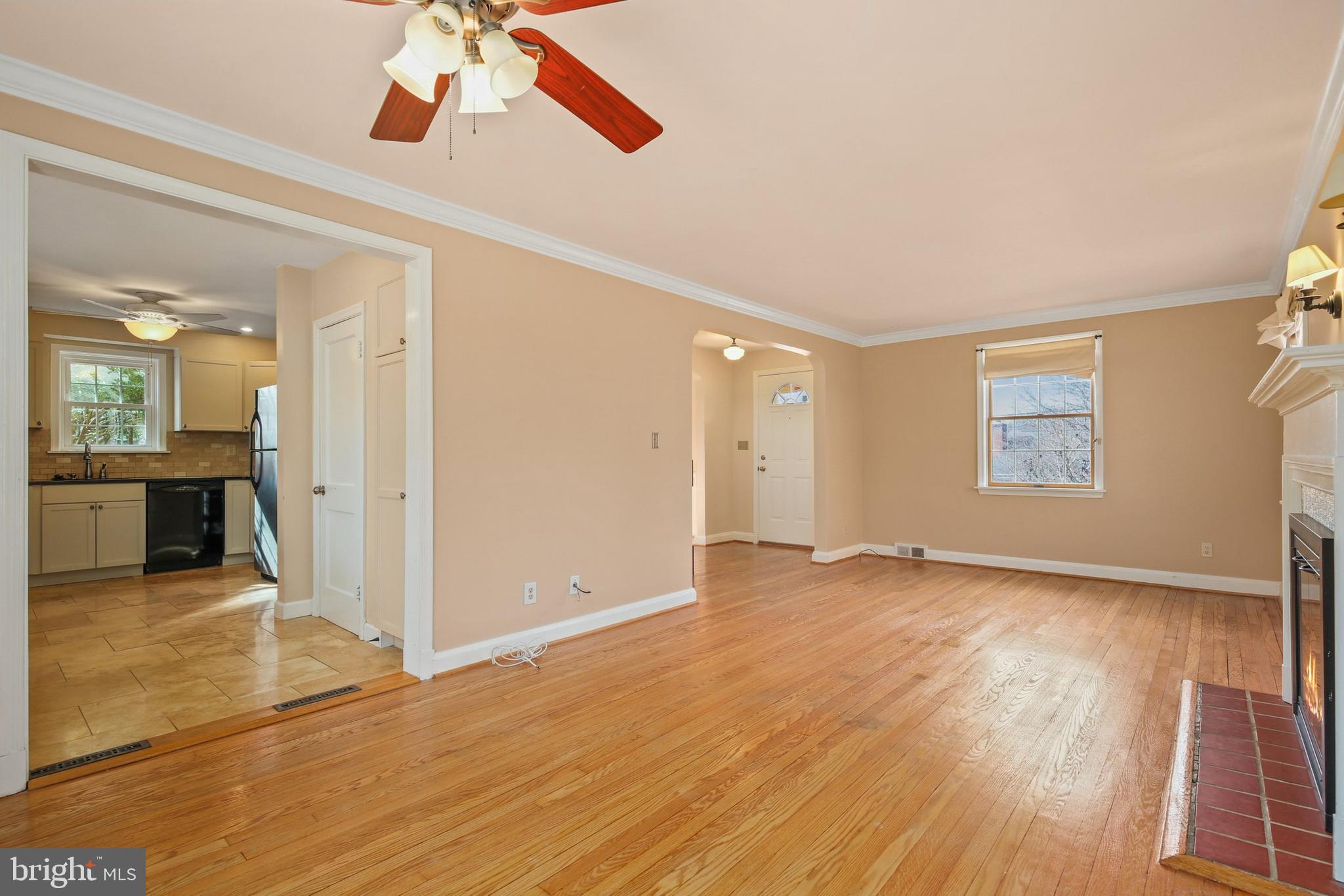 6617 Loch Hill Road Baltimore, MD 21239 - Photo 9 of 43
