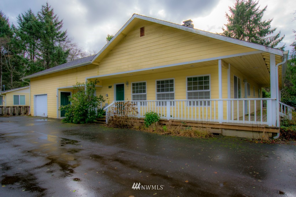 1017 Midway Beach Road Grayland, WA 98547 - Photo 2 of 25