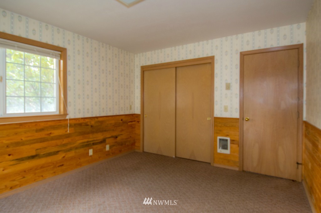 1017 Midway Beach Road Grayland, WA 98547 - Photo 15 of 25