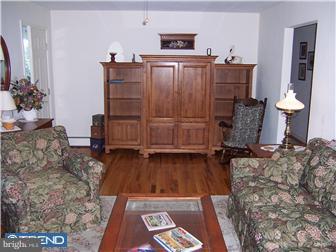 1222 South Rapps Dam Road Phoenixville, PA 19460 - Photo 8 of 12 Living Room