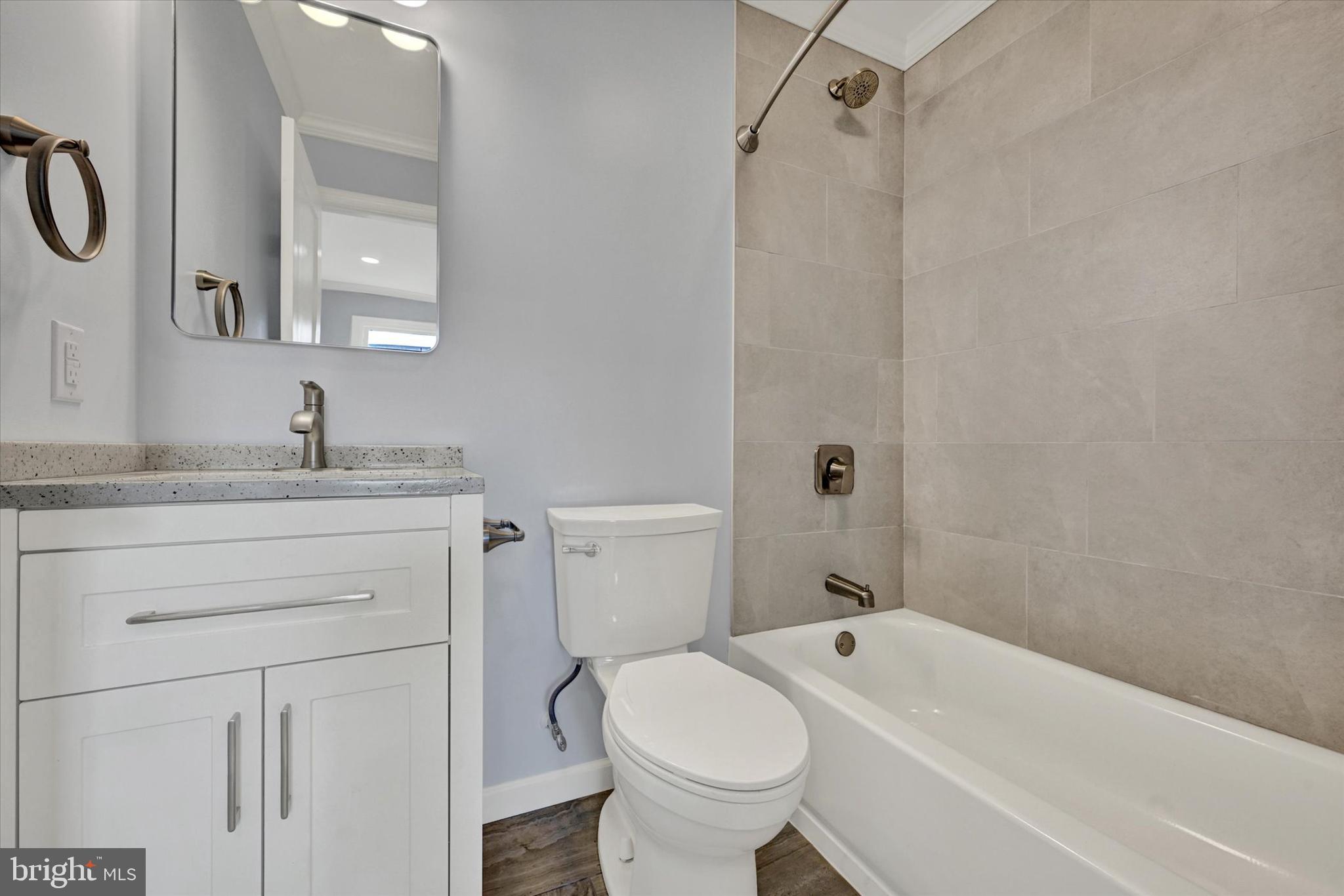 100 Fuller Avenue Baltimore, MD 21206 - Photo 19 of 31 Hall bath