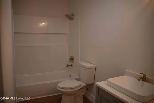 $274,900 | 5024 Hilo Drive, Hernando, MS 38632