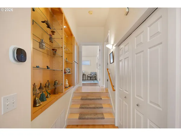 $1,100,000 | 2634 Suncrest Drive, Eugene, OR 97405