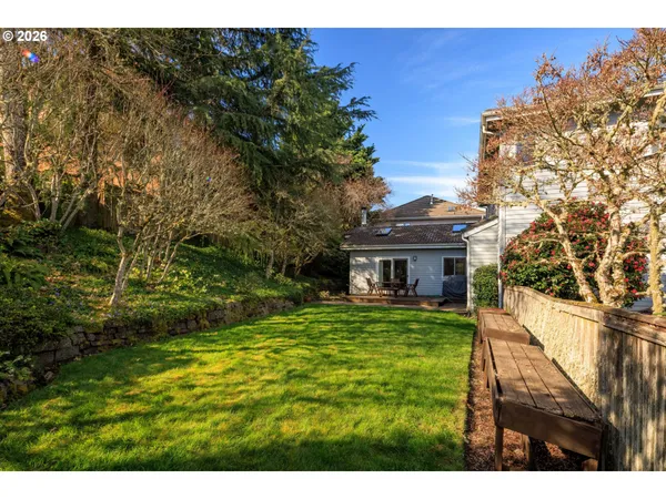 $1,100,000 | 2634 Suncrest Drive, Eugene, OR 97405