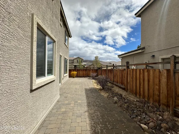 $2,595 | 3885 Silent Pebble Way, Sparks, NV 89436