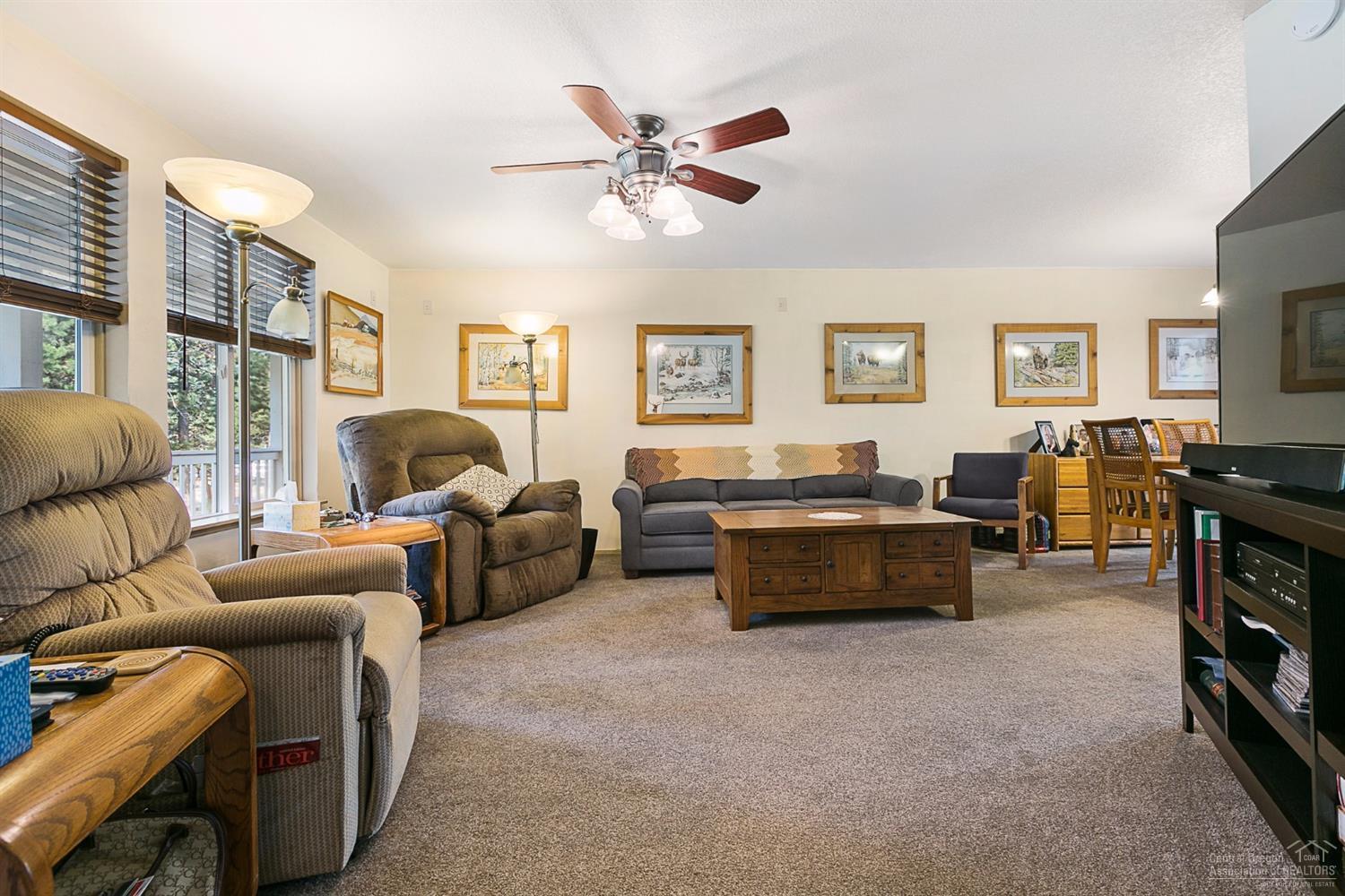 146625 Gracies Road Gilchrist, OR 97737 - Photo 5 of 25 Gallery Image 5