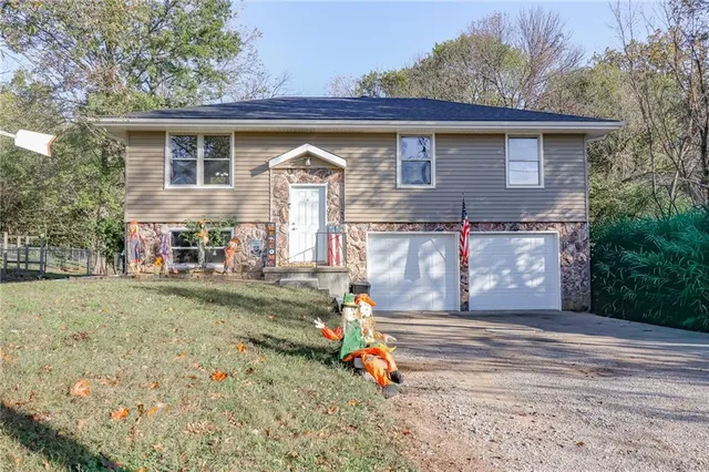 $209,000 | 3465 McVey Road, Sedalia, MO 65301