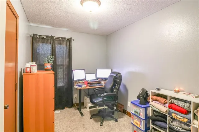 $209,000 | 3465 McVey Road, Sedalia, MO 65301