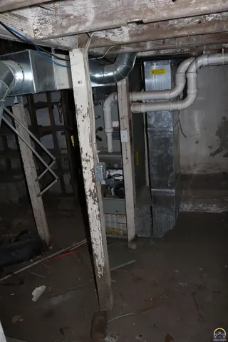 $56,500 | 414 Northeast Grattan Street, Topeka, KS 66616