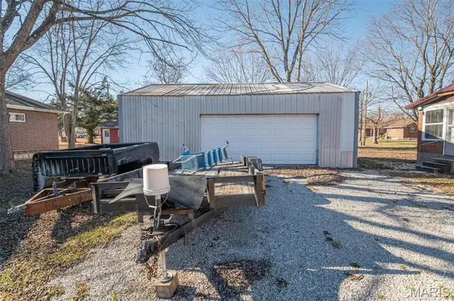 $80,000 | 402 South Tellman Avenue, Belle, MO 65013