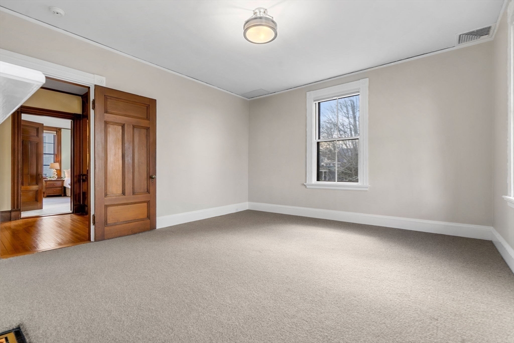 44 Putnam Street Newton, MA 02465 - Photo 24 of 40