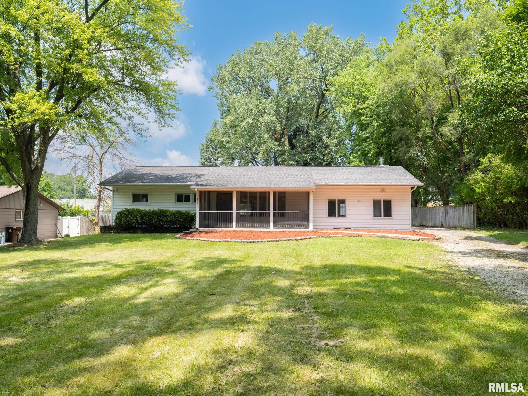 527 West Forrest Lawn Ave  