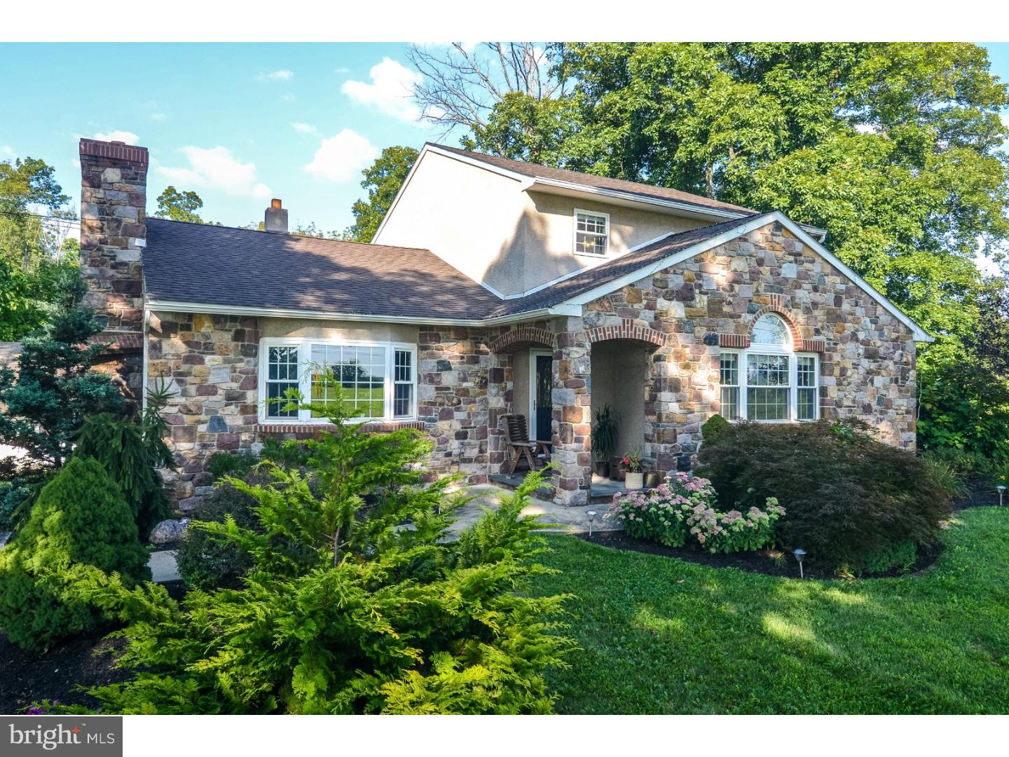 717 Deep Run Road Perkasie, PA 18944 - Photo 1 of 25 Gallery Image 1