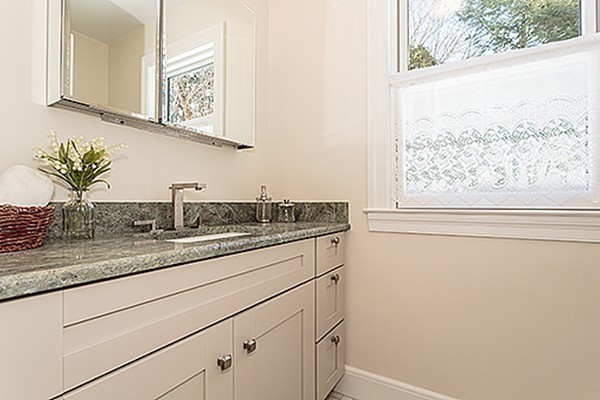 33 Homer Road Belmont, MA 02478 - Photo 9 of 23 Gallery Image 9